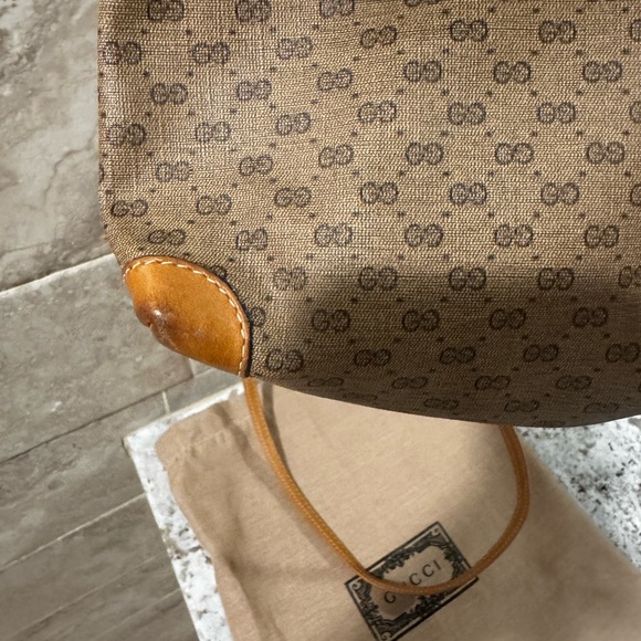 Vintage Gucci Tan Shoulder Handbag - Picture 5 of 7